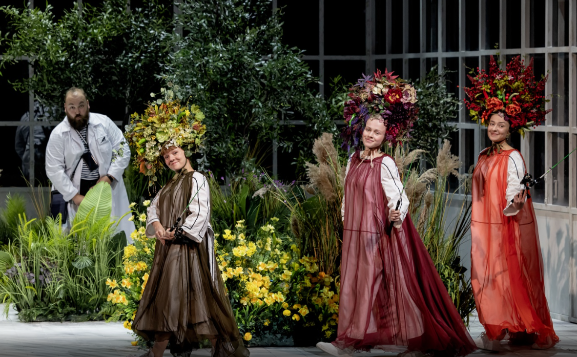 4 дня в 25 кадре